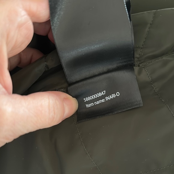 Mackage Inari-o Down Coat Two Tone Puffer Jacket Navy Green Mixed Media Parka - Picture 16 of 17